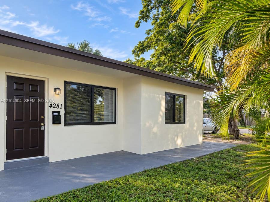 Property photo for 4281 NE 5th Avenue, #4281, Oakland Park, FL