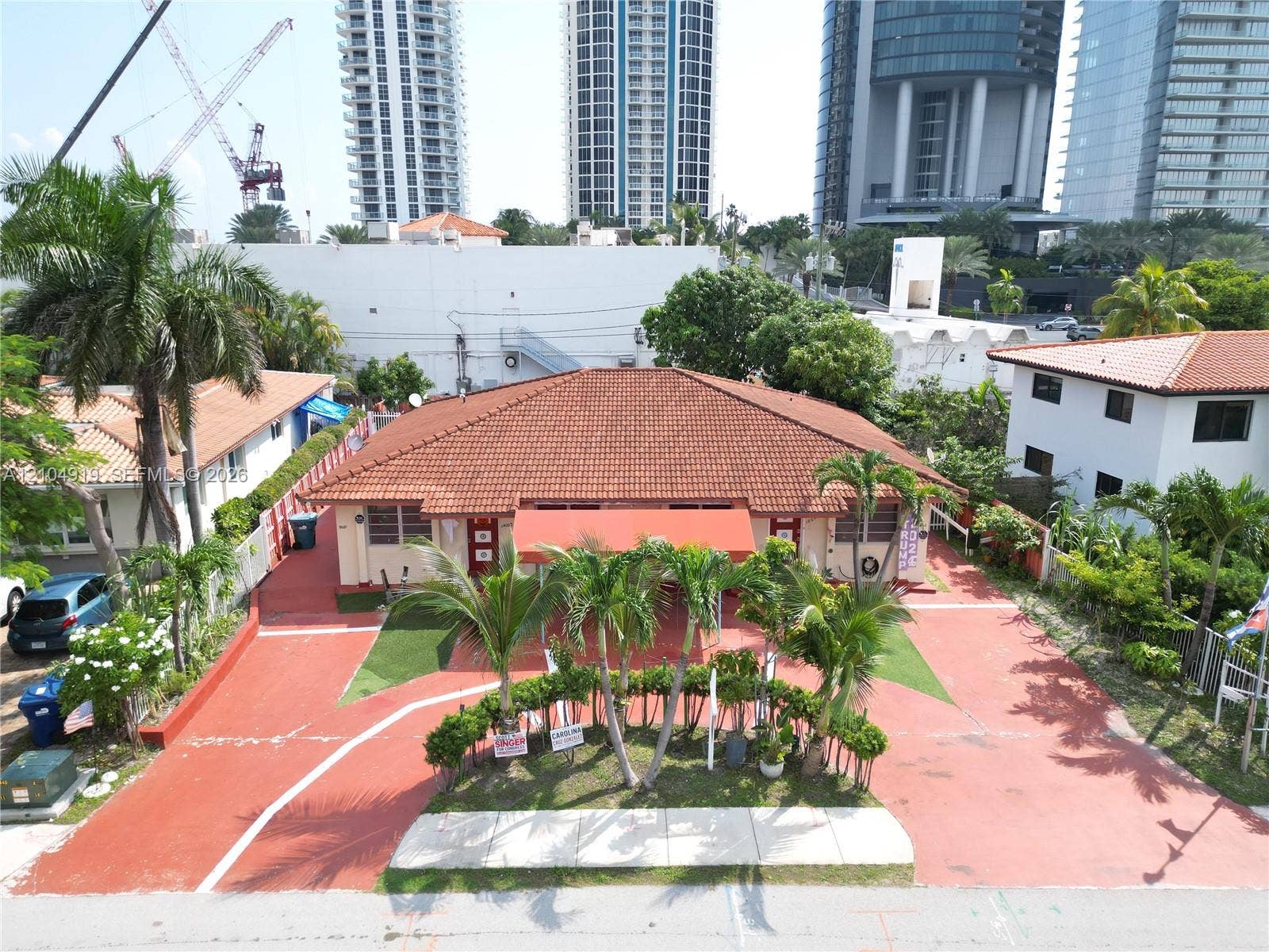 18605 Atlantic Boulevard, Sunny Isles Beach, FL 33160 Photo 2