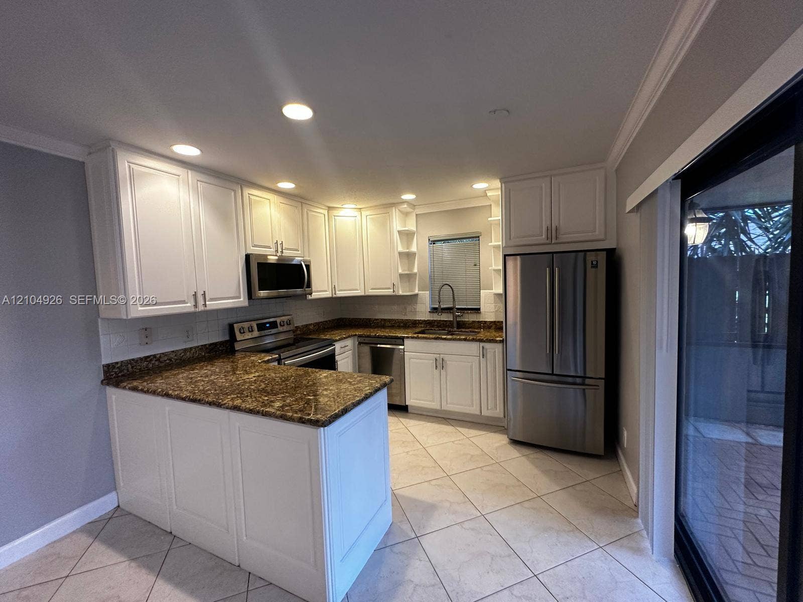 7671 W Courtyard Run W, Boca Raton, FL 33433 Photo 9