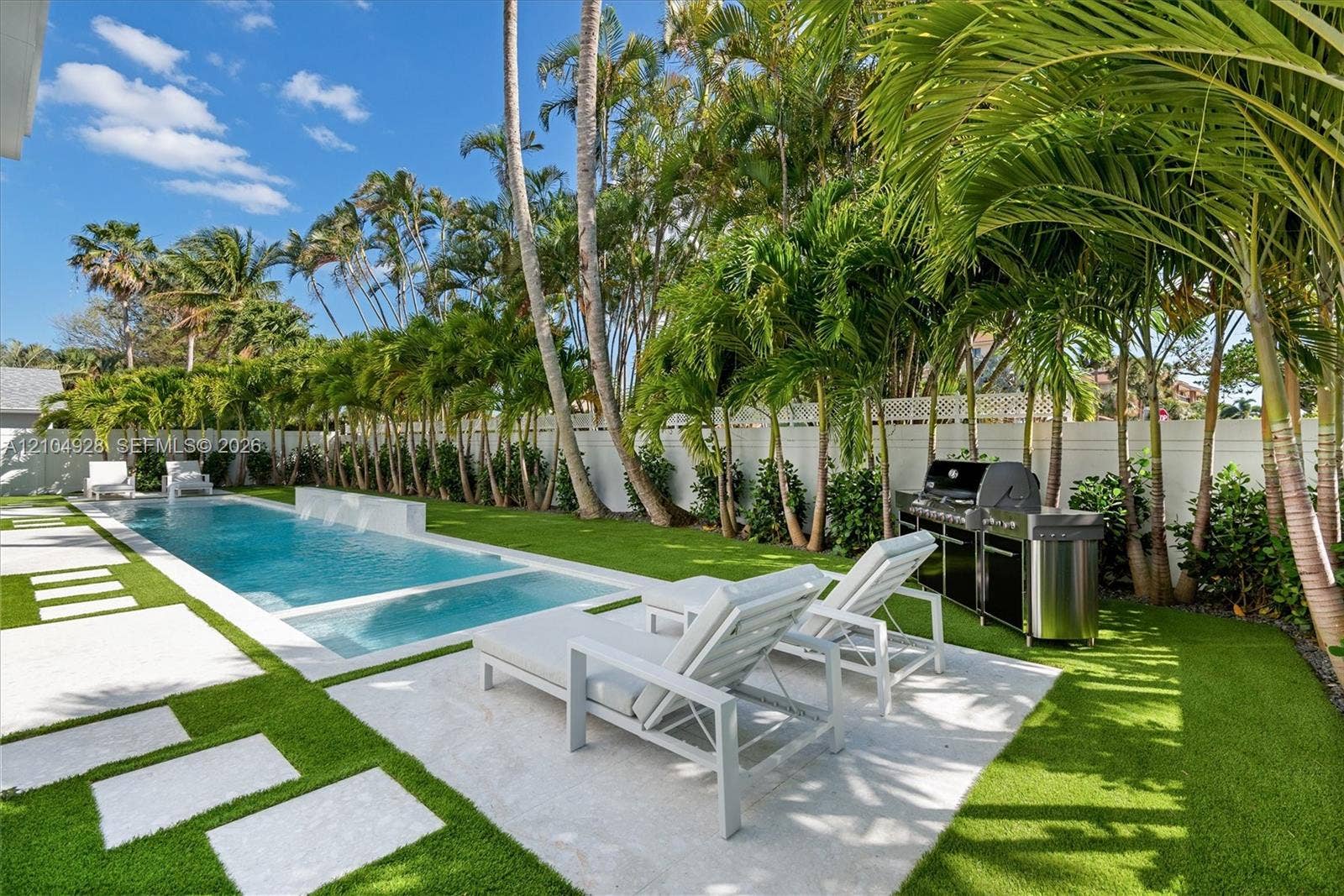 2628 Marcinski Road, Jupiter, FL 33477 Photo 2