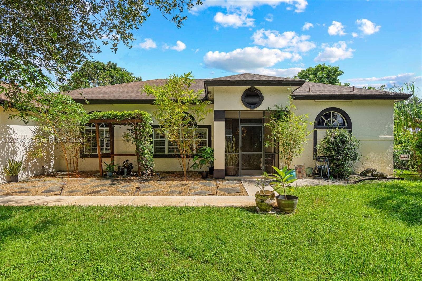 5400 SW 199th Avenue, Pembroke Pines, FL 33332 Photo 4