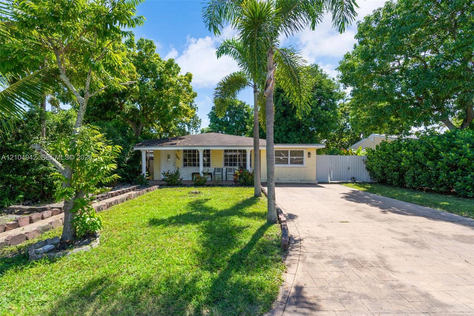 6404 SW 22nd Street, Miramar, FL 33023 Photo 1