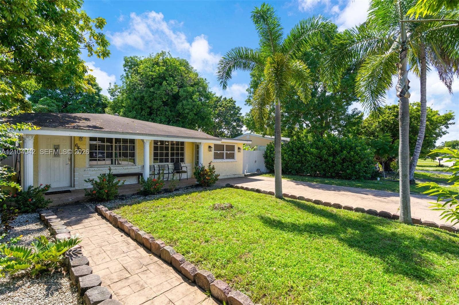 6404 SW 22nd Street, Miramar, FL 33023 Photo 2