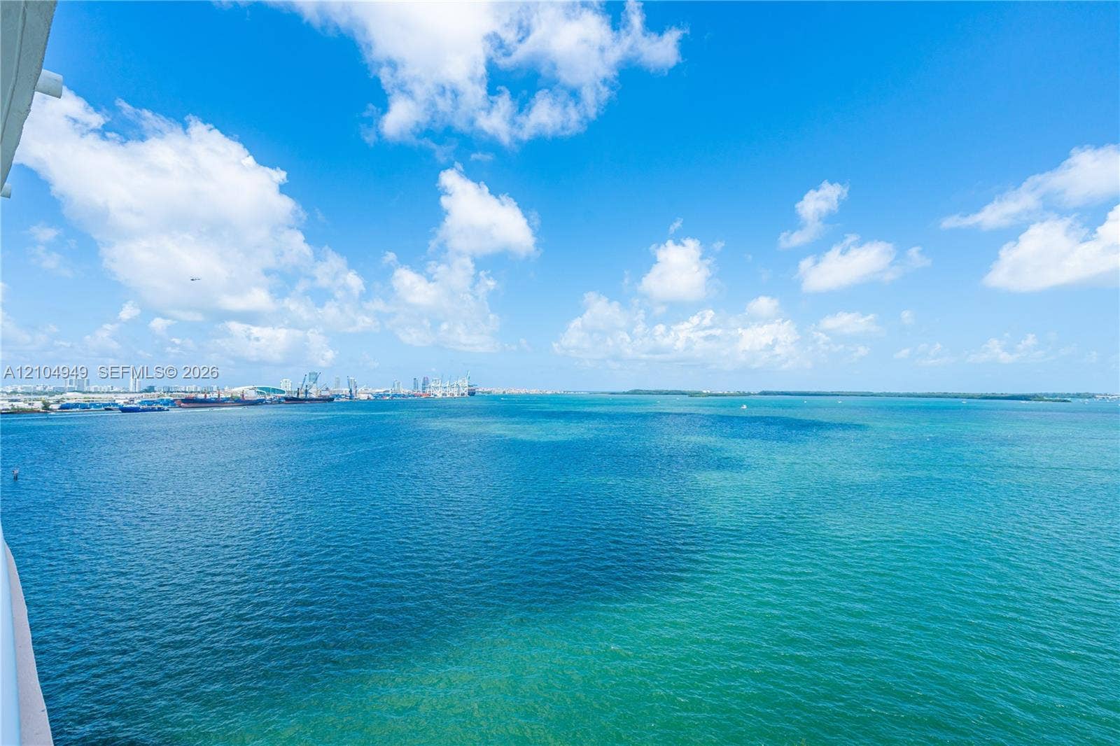808 Brickell Key Drive, #1006, Miami, FL 33131 Photo 10