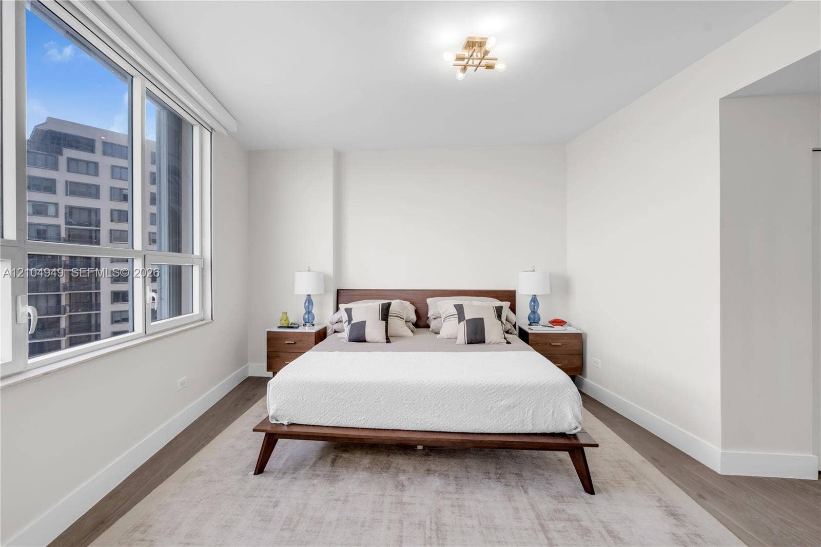 808 Brickell Key Drive, #1006, Miami, FL 33131 Photo 26