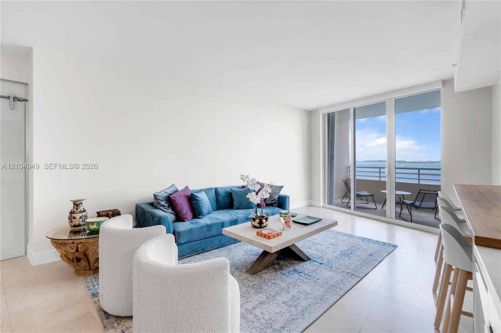 808 Brickell Key Drive, #1006, Miami, FL 33131 Photo 2