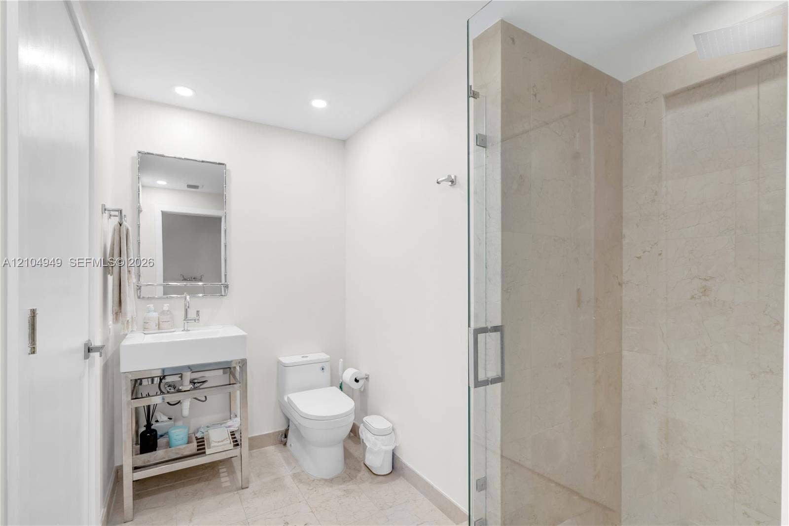 808 Brickell Key Drive, #1006, Miami, FL 33131 Photo 20