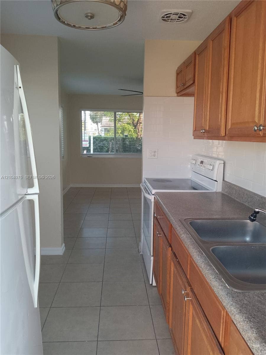 5861 NE 18th Avenue, Fort Lauderdale, FL 33334 Photo 17