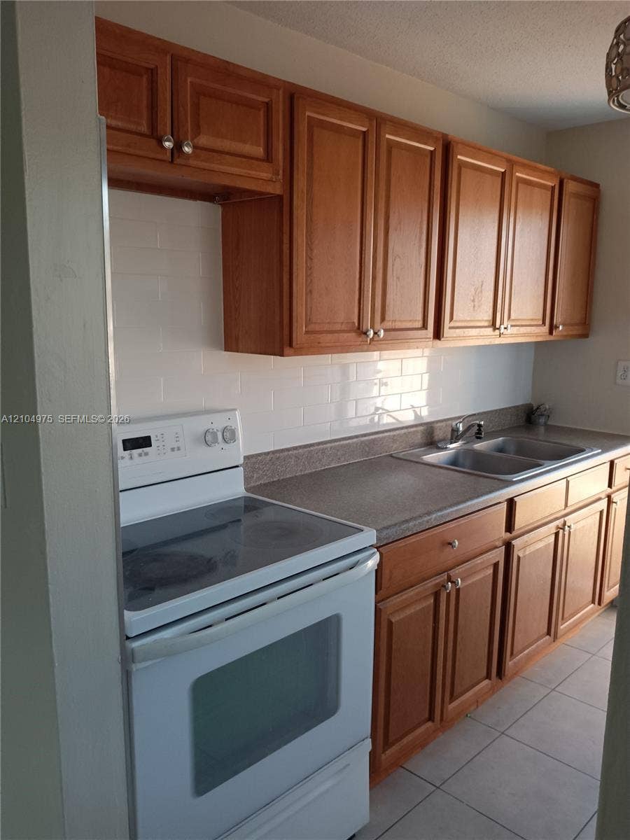 5861 NE 18th Avenue, Fort Lauderdale, FL 33334 Photo 16