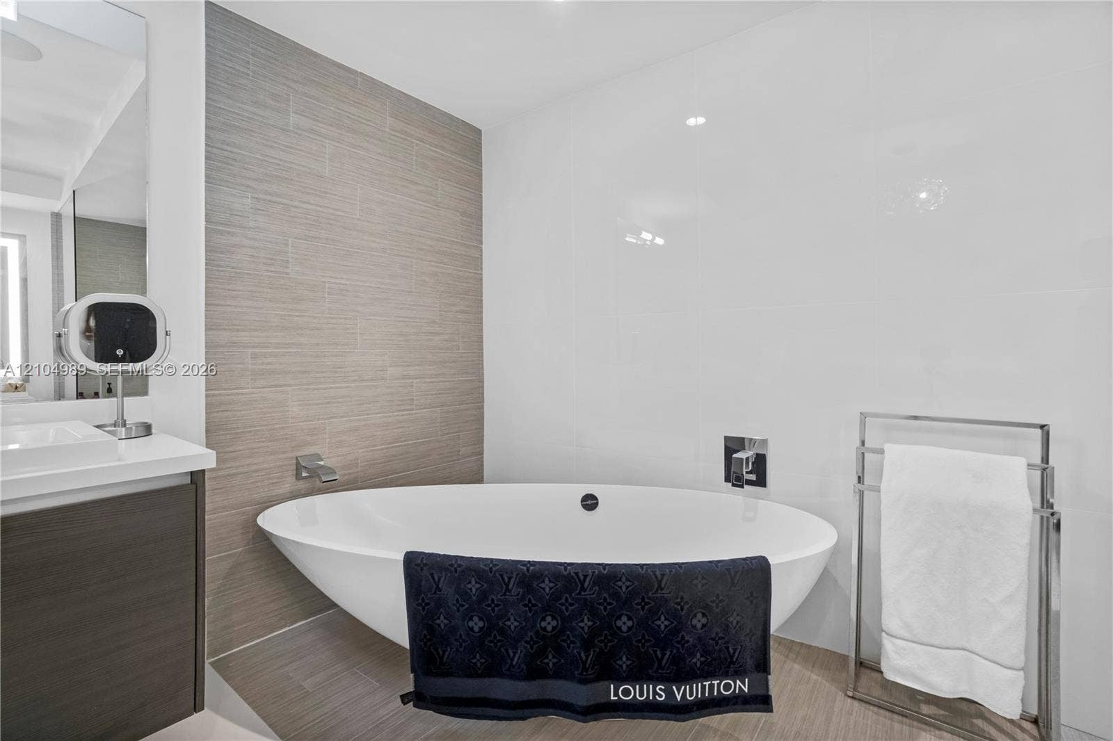 300 Sunny Isles Boulevard, #4-1802, Sunny Isles Beach, FL 33160 Photo 16