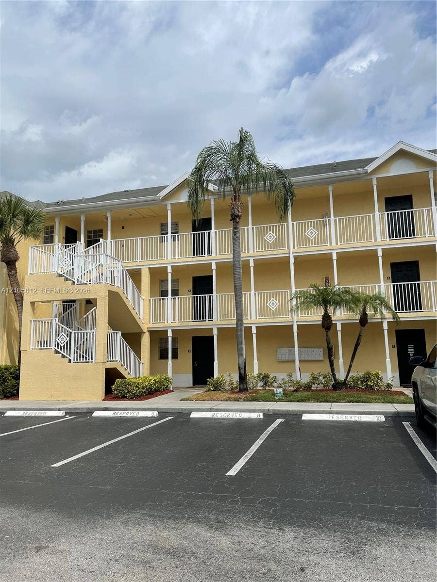 6284 La Costa Drive, #L, Boca Raton, FL 33433 Photo 2
