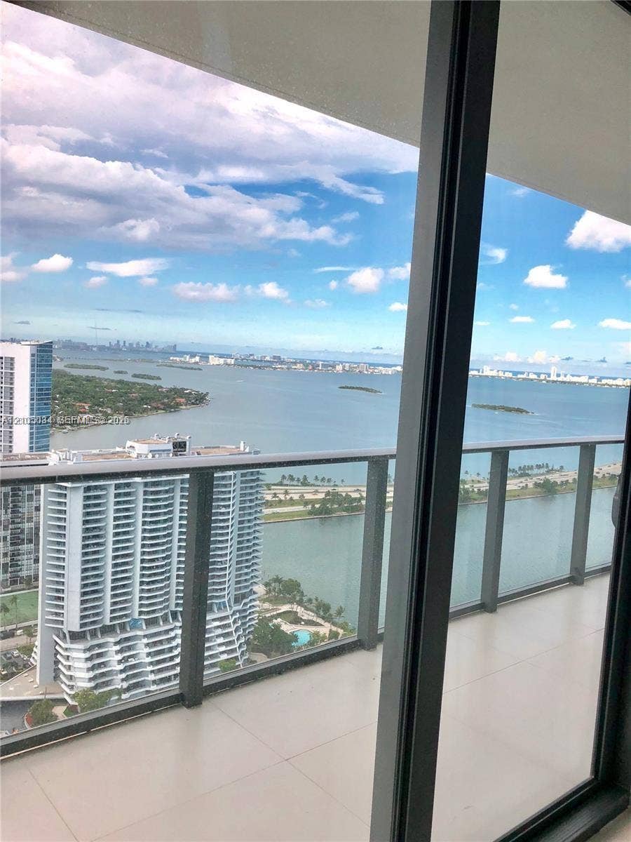 501 NE 31st Street, Miami, FL 33137 Photo 9