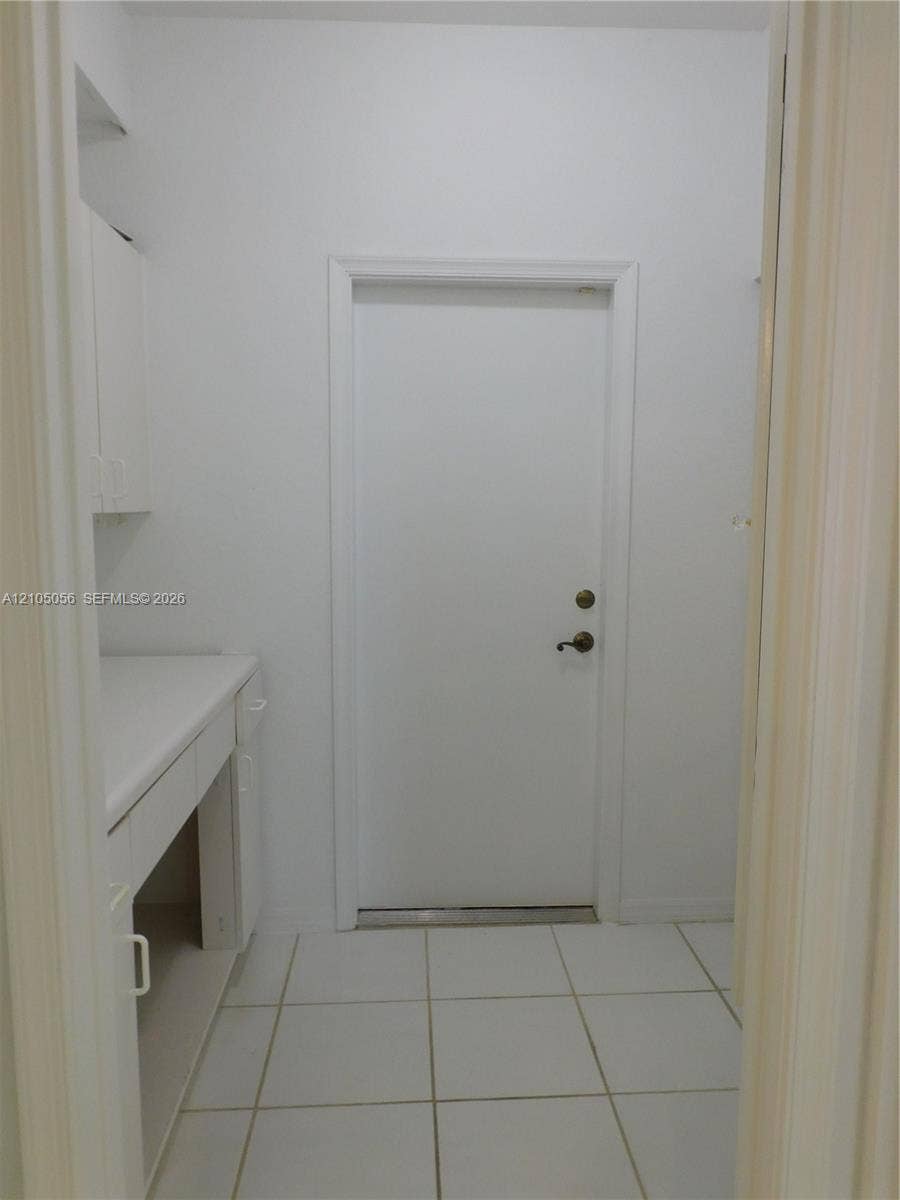 16729 Amber Lake, Weston, FL 33331 Additional content