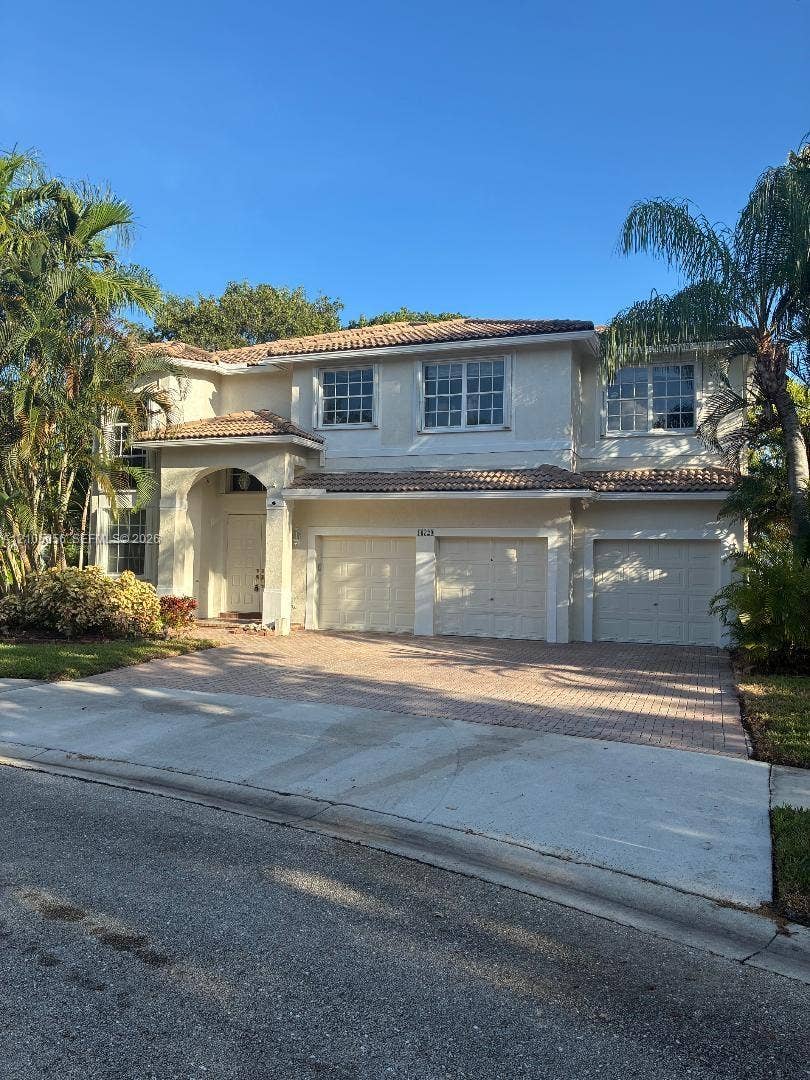 Property photo for 16729 Amber Lake, Weston, FL