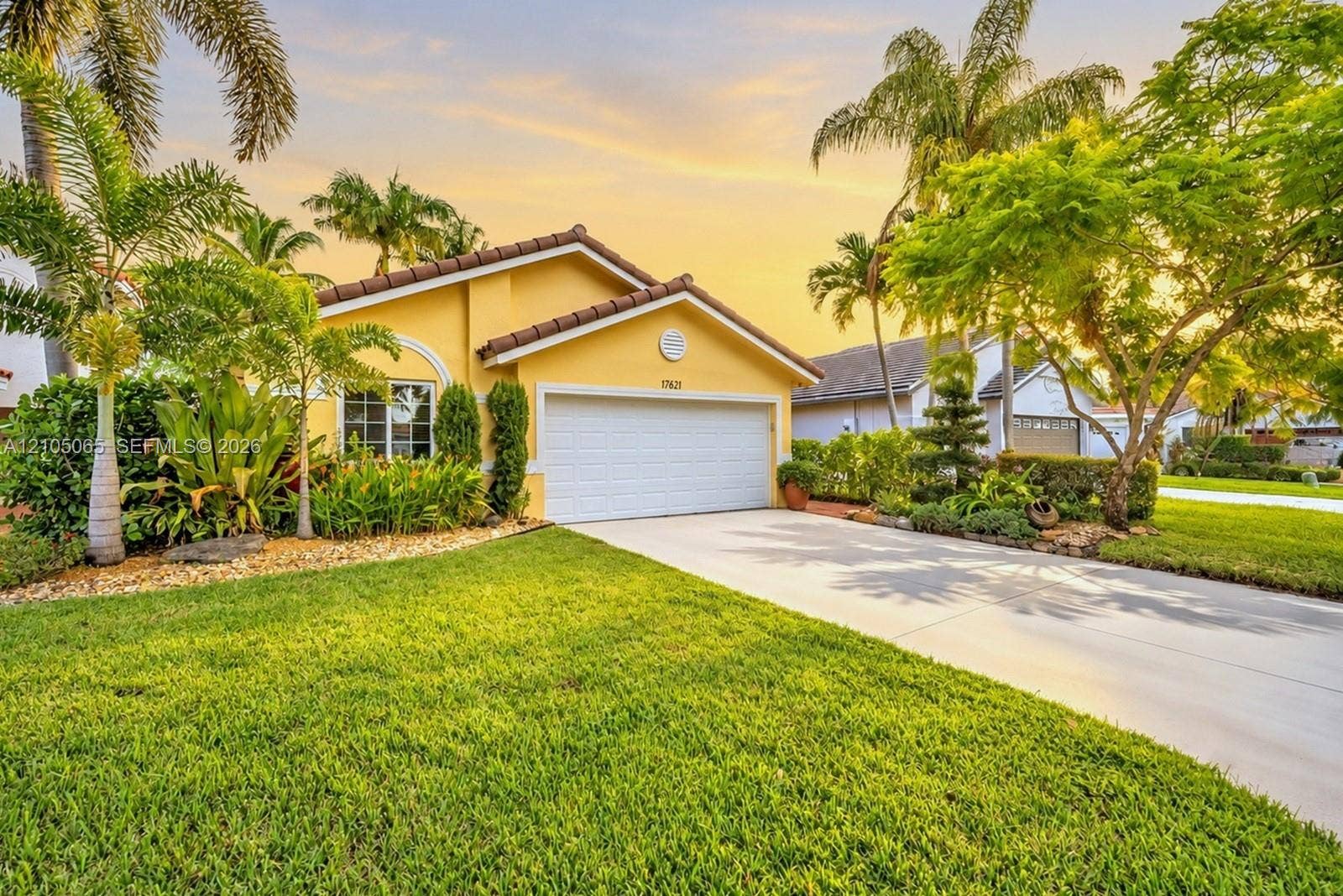 17621 SW 4th Court, Pembroke Pines, FL 33029 Photo 5