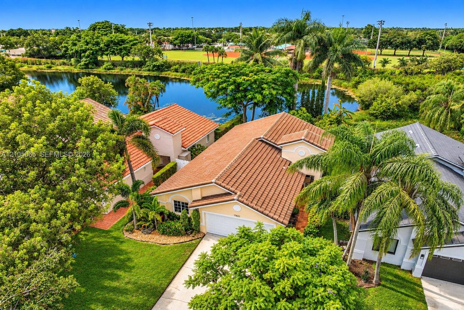 17621 SW 4th Court, Pembroke Pines, FL 33029 Photo 2