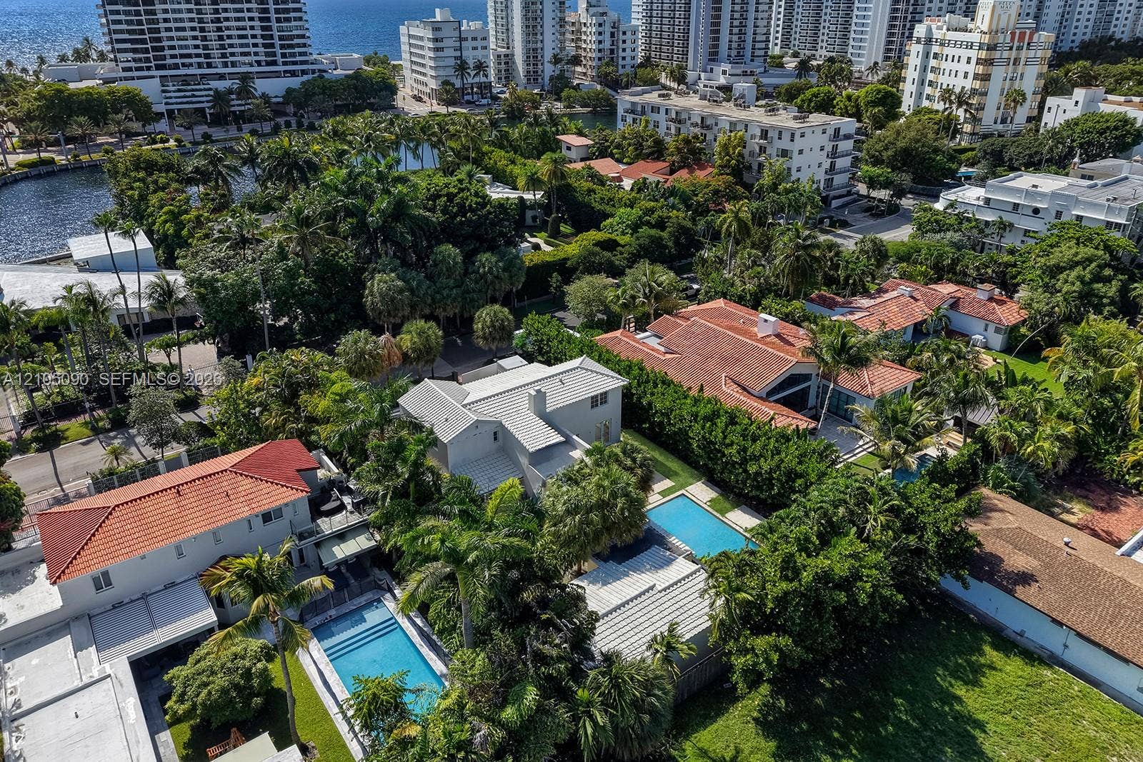 2534 Flamingo Drive, Miami Beach, FL 33140 Photo 7
