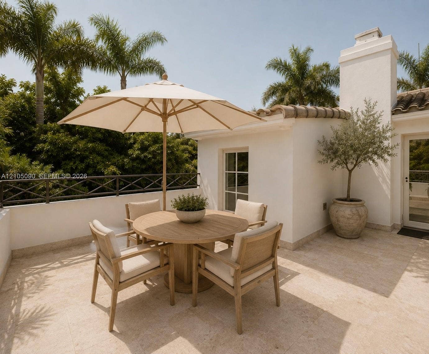 2534 Flamingo Drive, Miami Beach, FL 33140 Photo 11