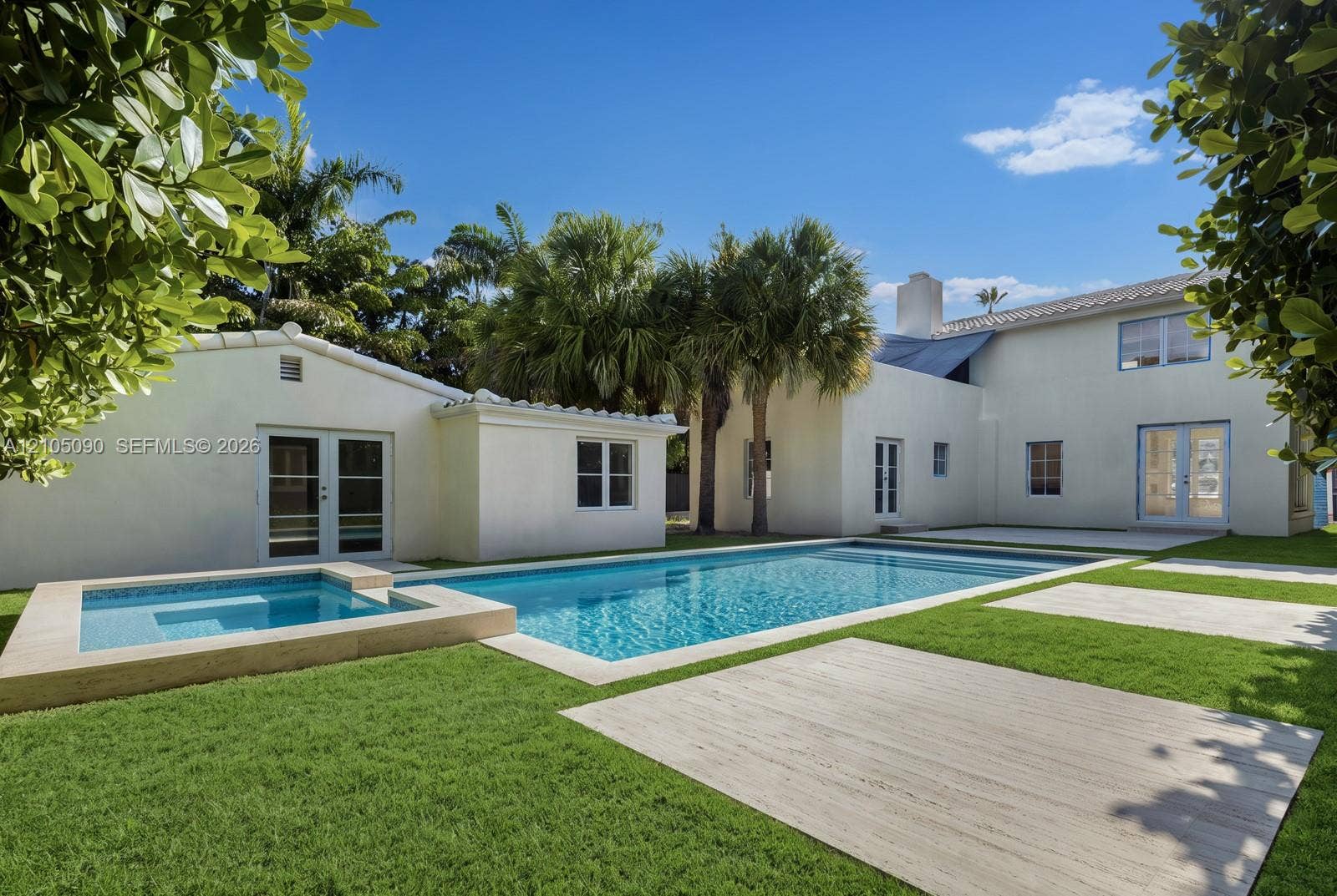 2534 Flamingo Drive, Miami Beach, FL 33140 Photo 2