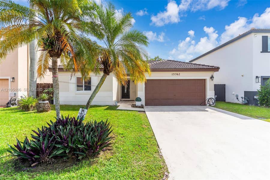 Property photo for 15762 SW 74th Street, Miami, FL