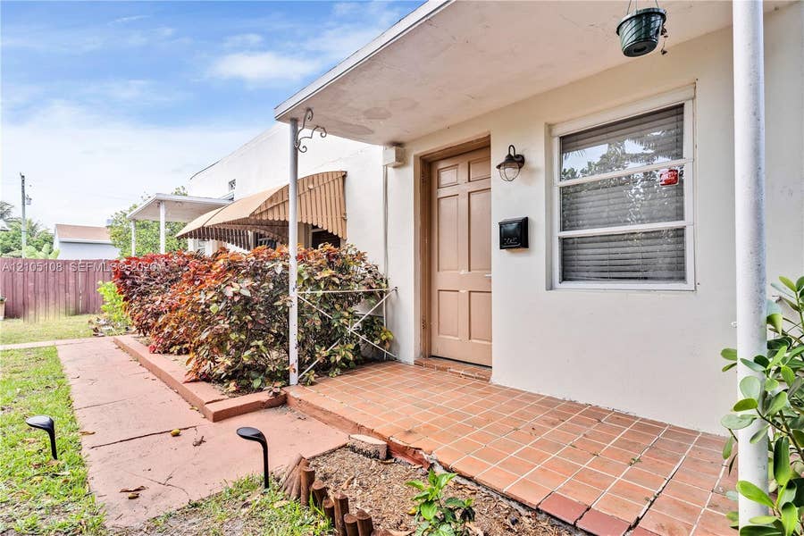 Property photo for 427 NE 107th Street, #2, Miami, FL