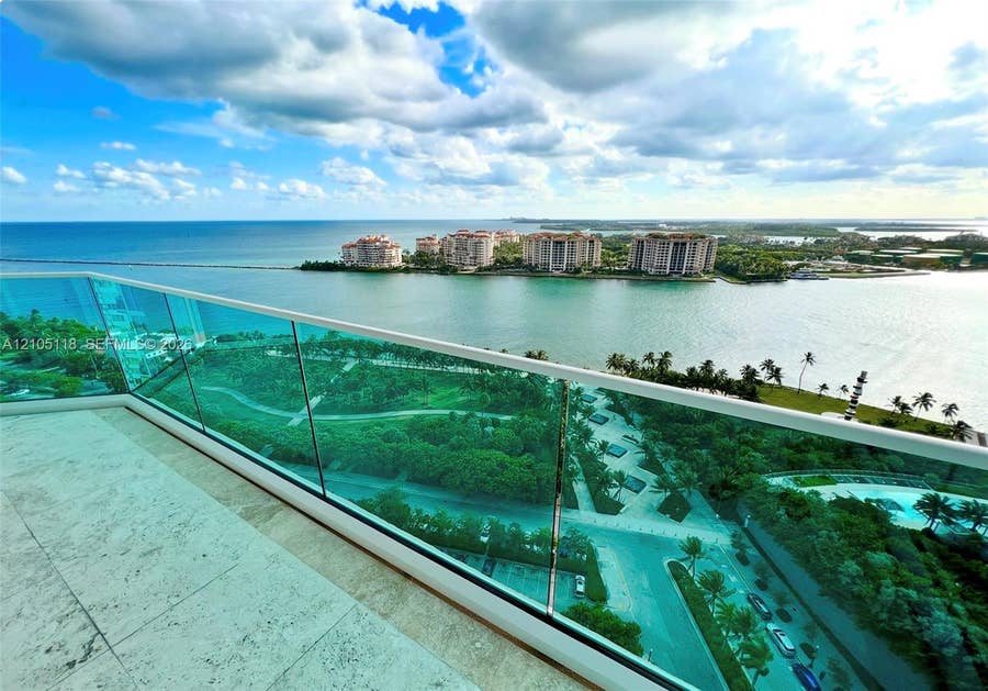 Property photo for 300 S Pointe Drive, #2203, Miami Beach, FL
