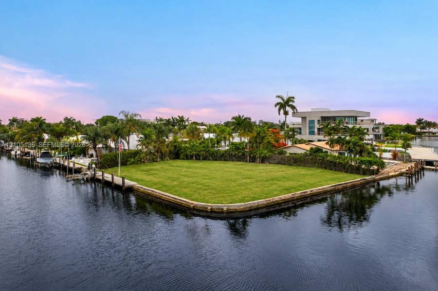Property photo for 2130 NE 15th Street, Fort Lauderdale, FL