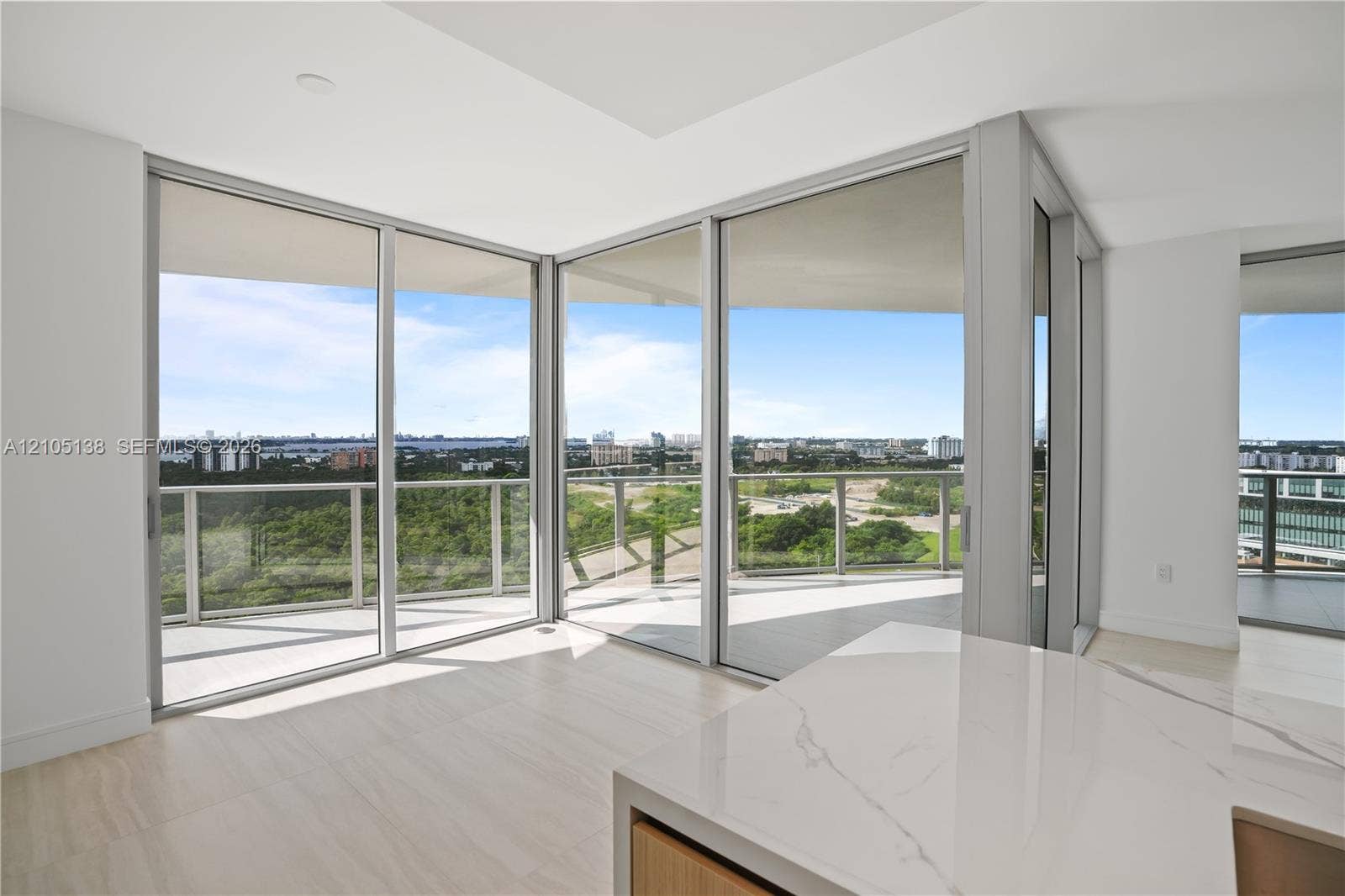 2411 Laguna Circle, #1505, North Miami, FL 33181 Photo 30
