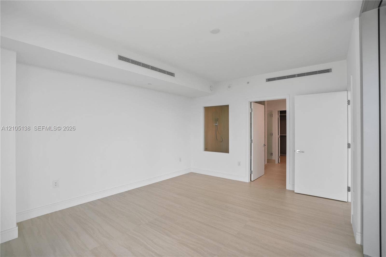2411 Laguna Circle, #1505, North Miami, FL 33181 Photo 35