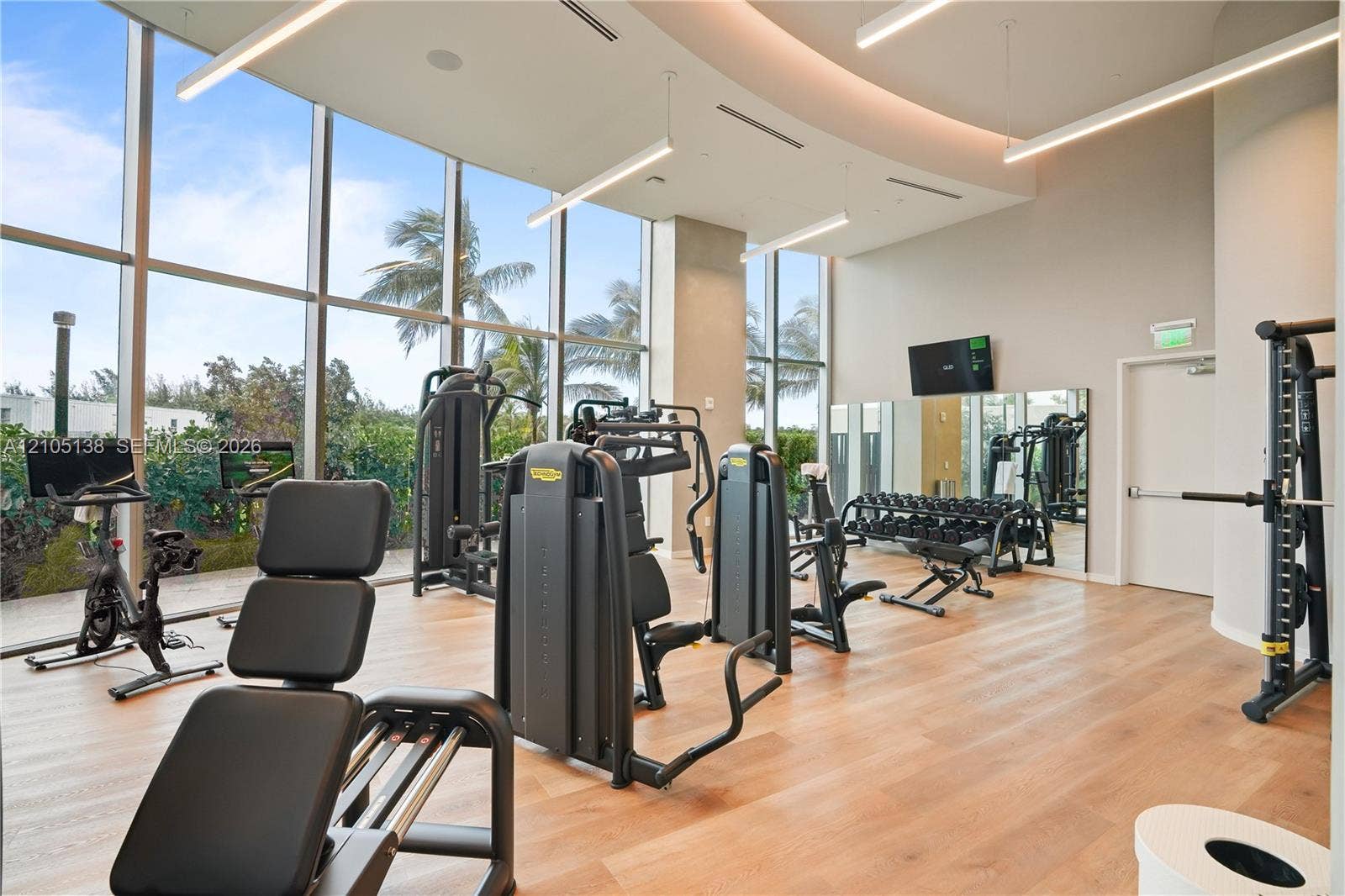 2411 Laguna Circle, #1505, North Miami, FL 33181 Photo 60