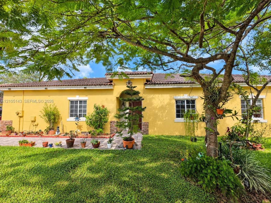 Property photo for 3344 NE 11th Drive, Homestead, FL