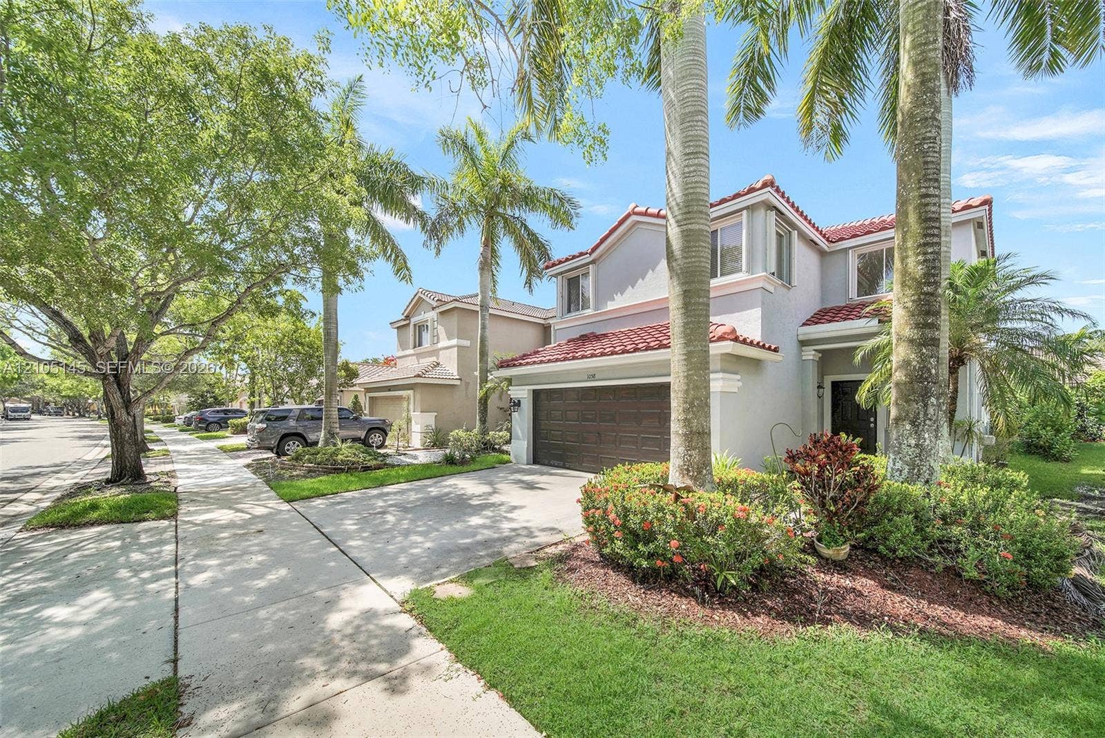 1058 Golden Cane Drive, Weston, FL 33327 Photo 2