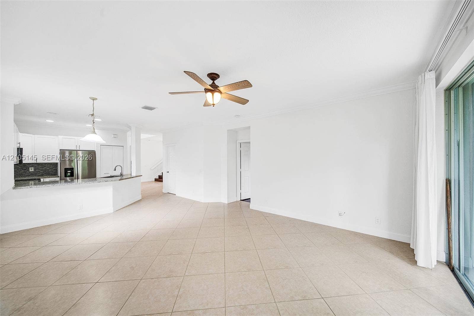 1058 Golden Cane Drive, Weston, FL 33327 Photo 8
