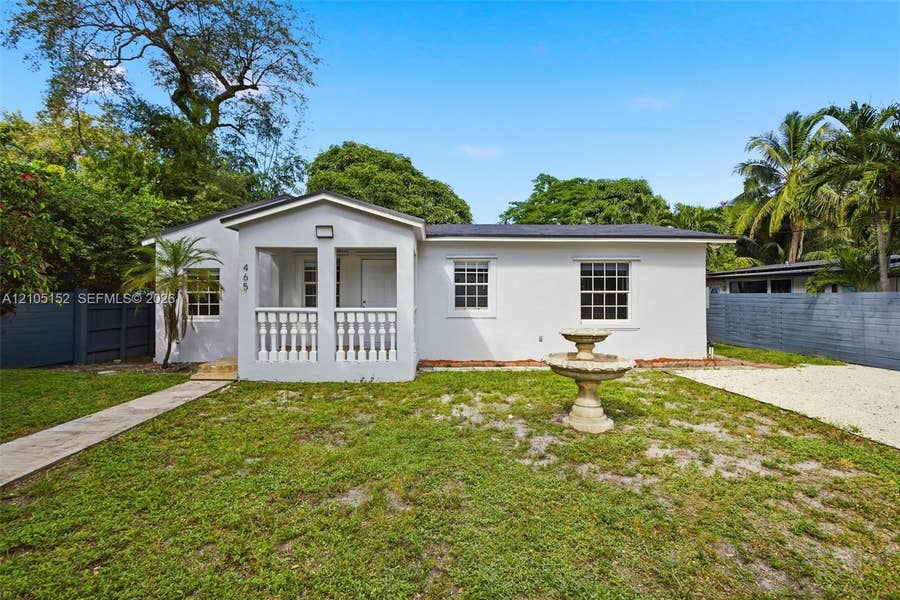 Property photo for 465 NE 165th Street, Miami, FL