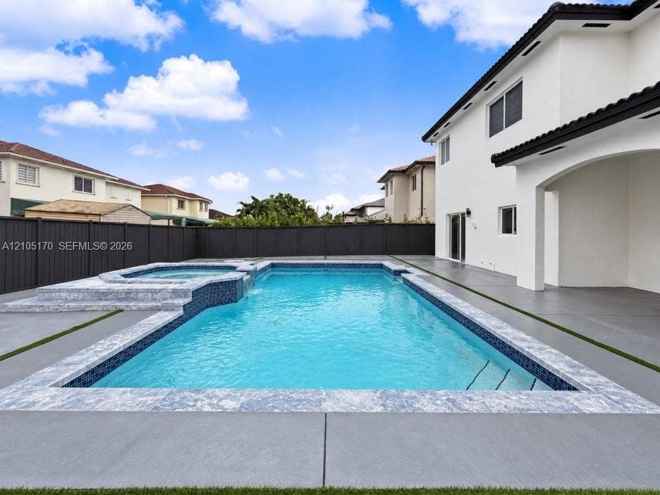 15579 SW 10th Lane, Miami, FL 33194 Photo 7