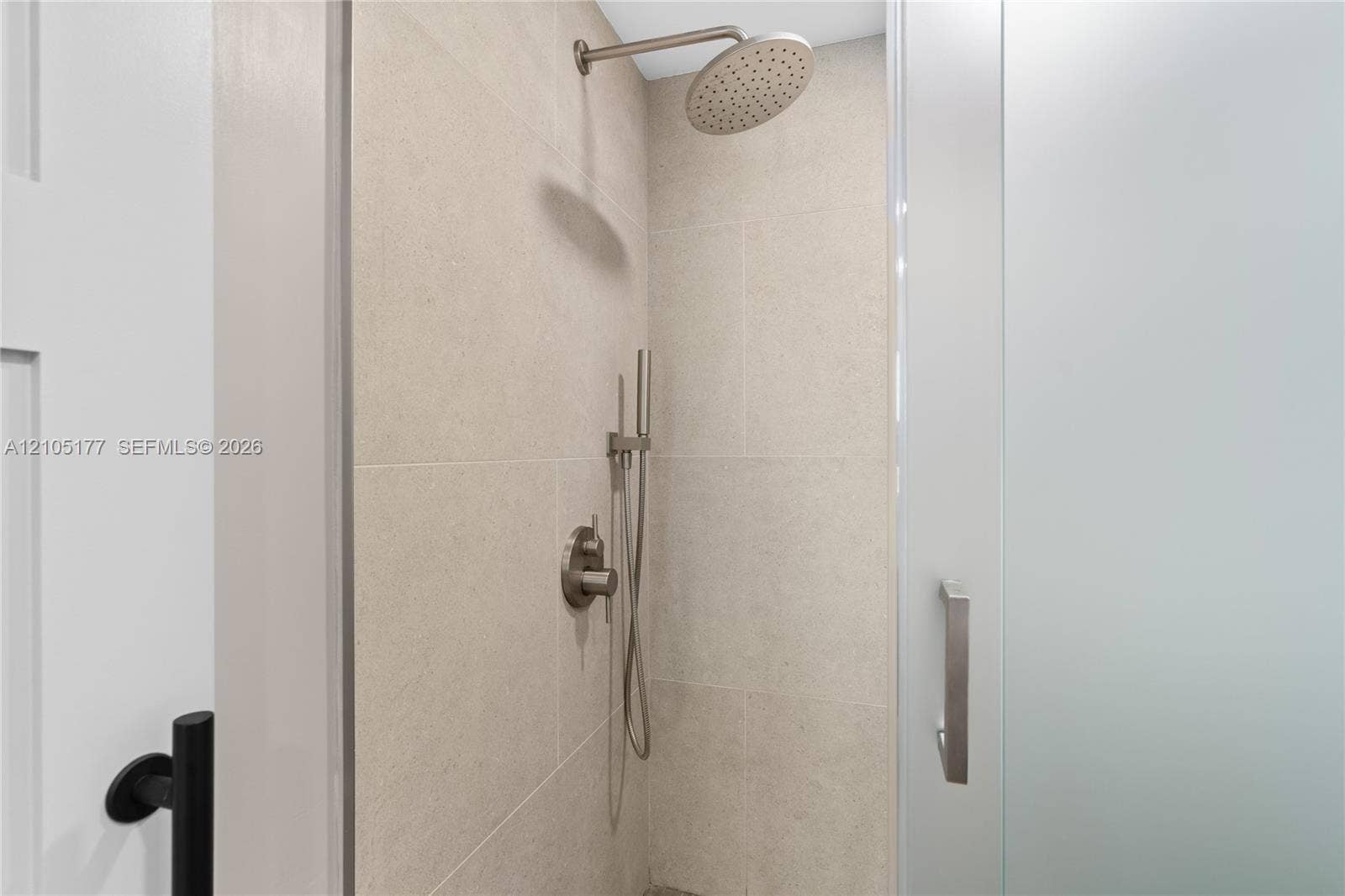 475 Brickell Avenue, #2414, Miami, FL 33131 Photo 30