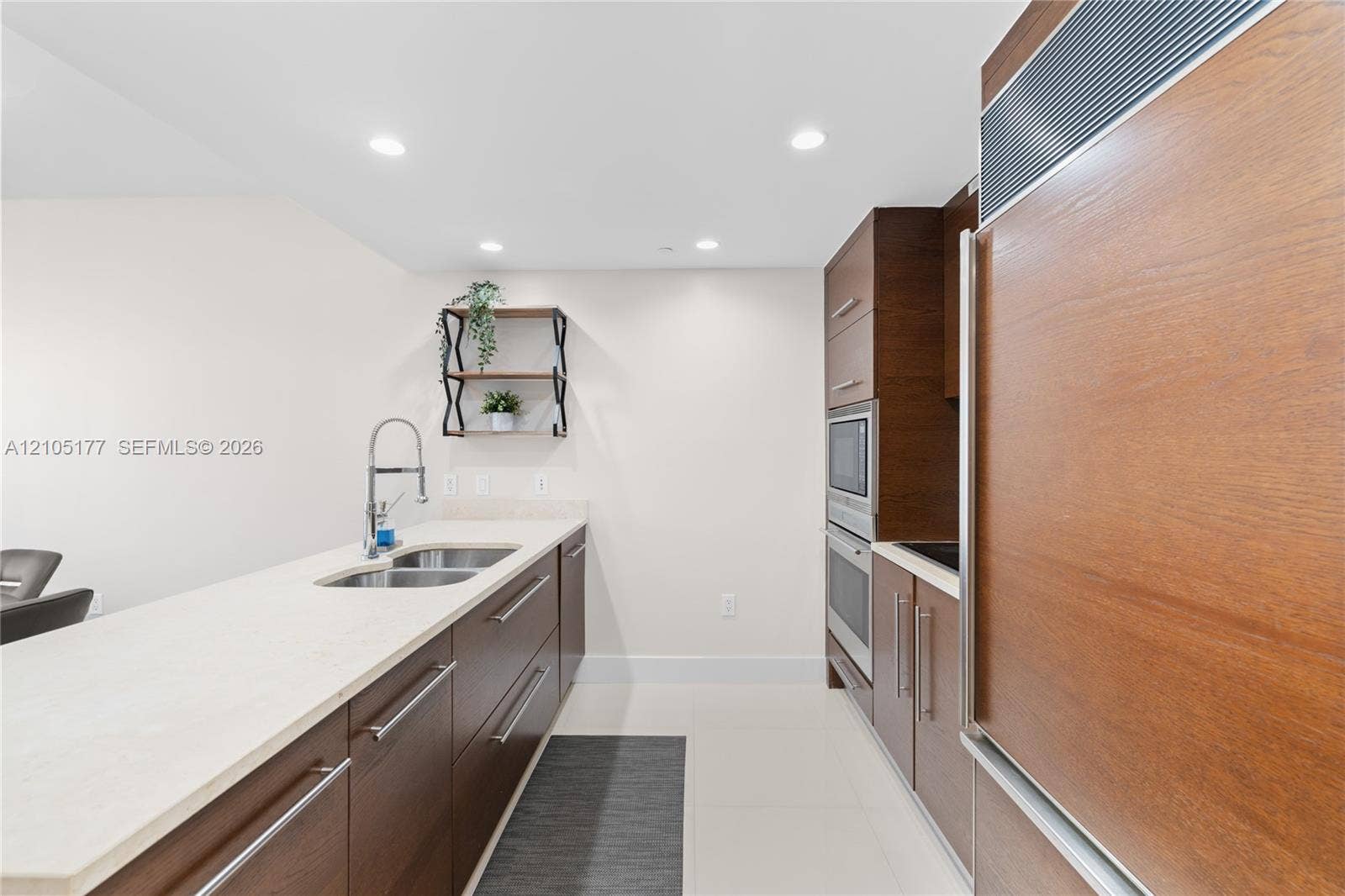 475 Brickell Avenue, #2414, Miami, FL 33131 Photo 18