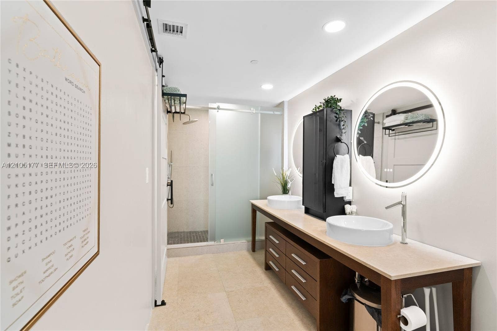 475 Brickell Avenue, #2414, Miami, FL 33131 Photo 29