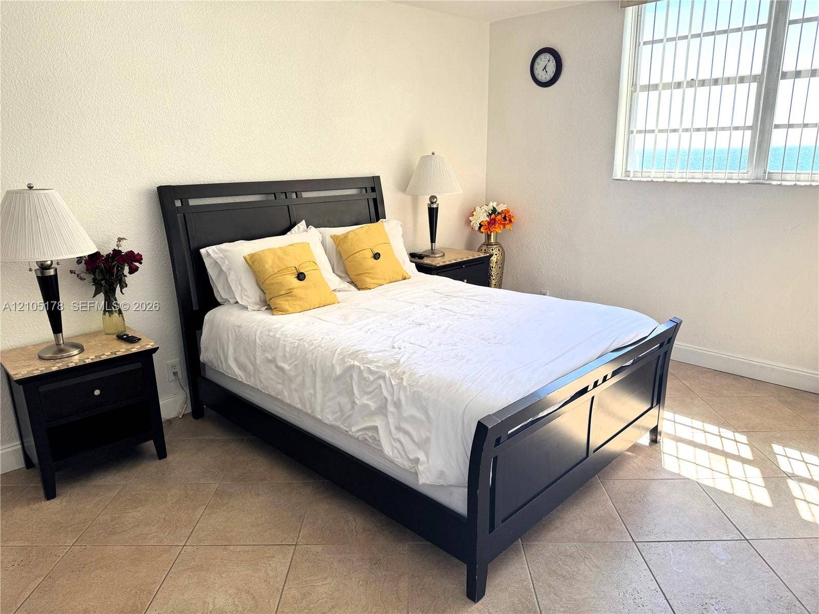 3801 S Ocean Drive, #10G, Hollywood, Hollywood, FL 33019 primary queen bed