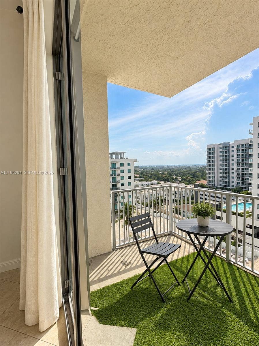 140 S Dixie Highway, #1008, Hollywood, Hollywood, FL 33020 Photo 17