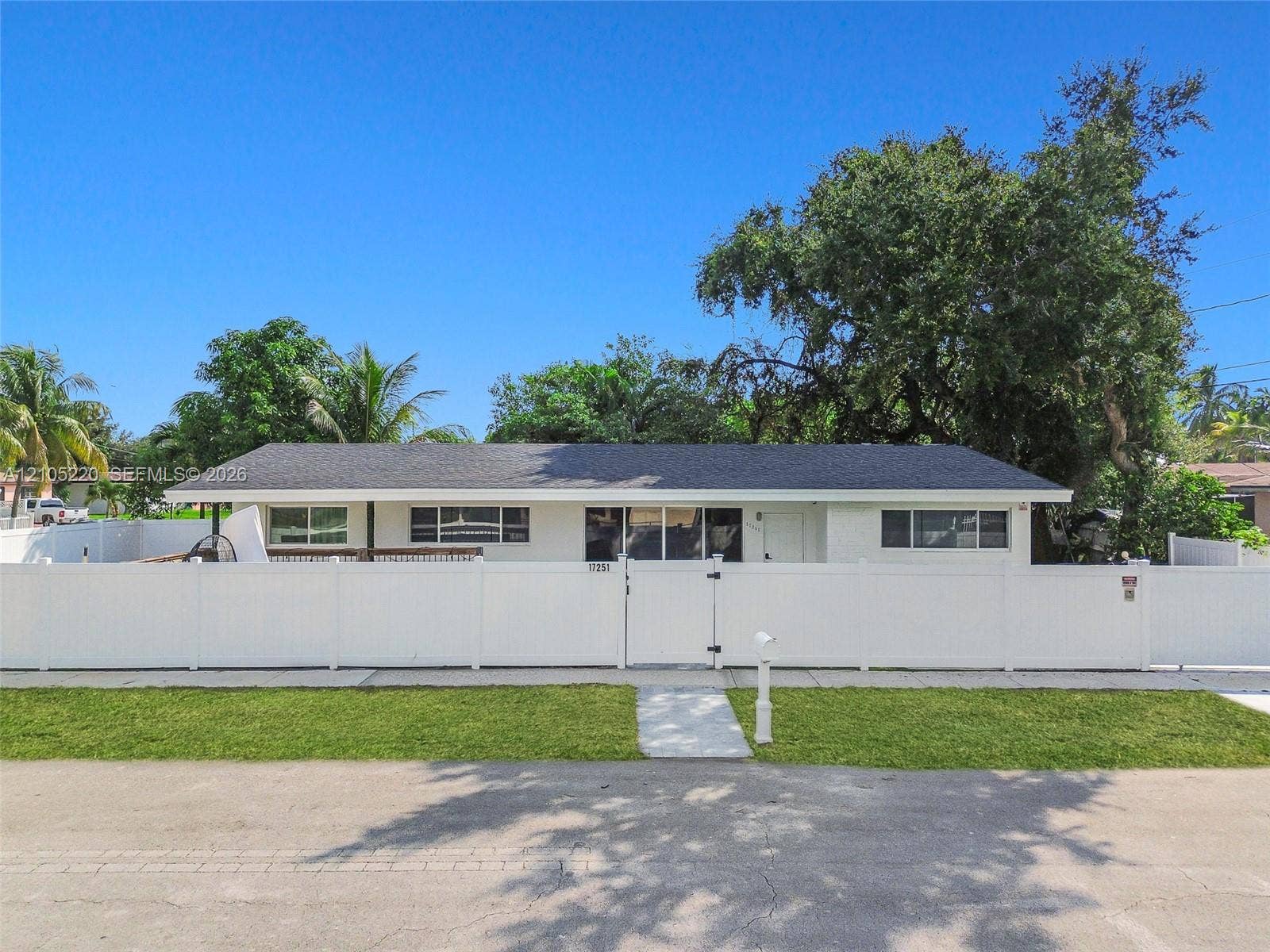 17251 NE 2nd Court, North Miami Beach, FL 33162 Photo 2