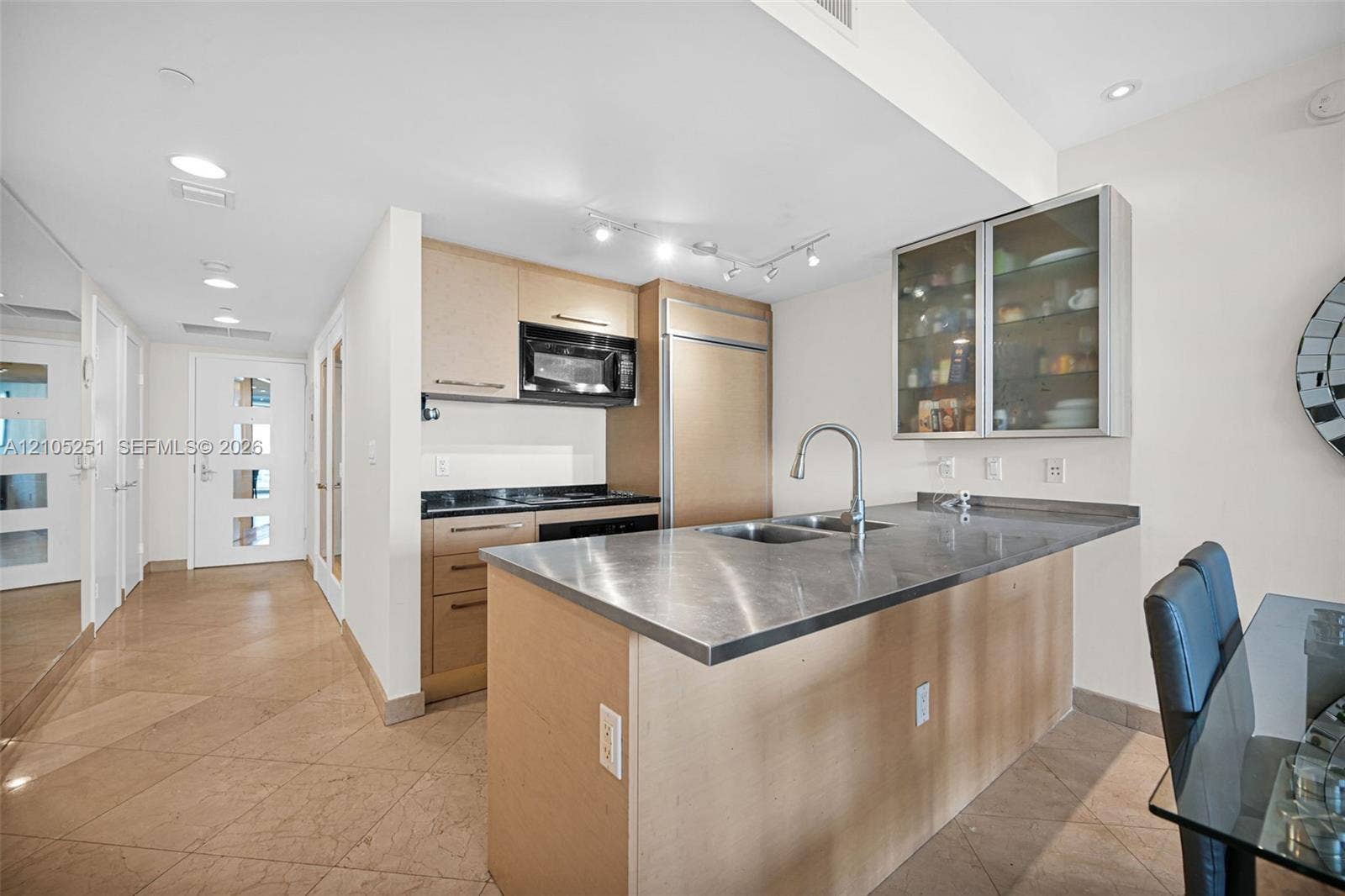 1850 S Ocean Drive, #706, Hallandale Beach, FL 33009 Photo 4
