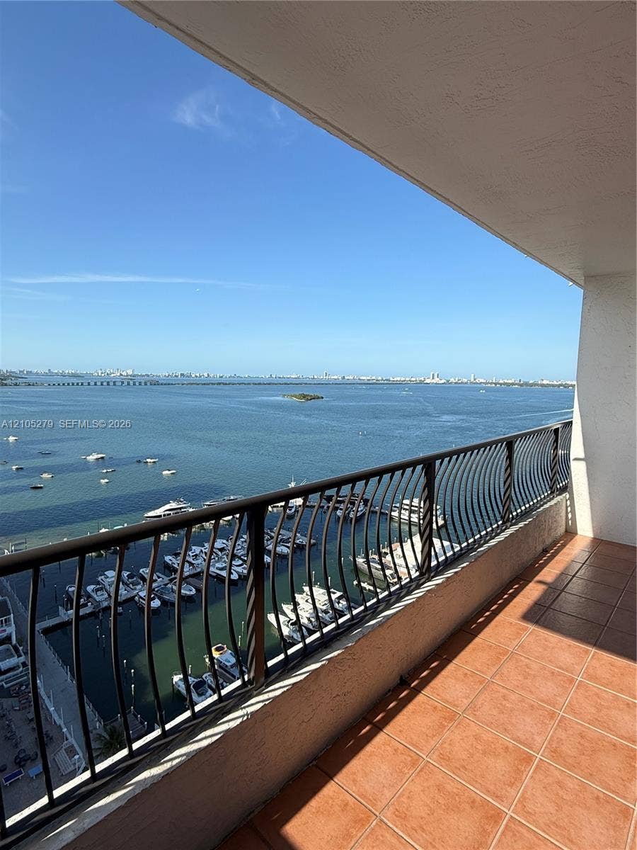 Property photo for 555 NE 15th, #25D, Miami, FL