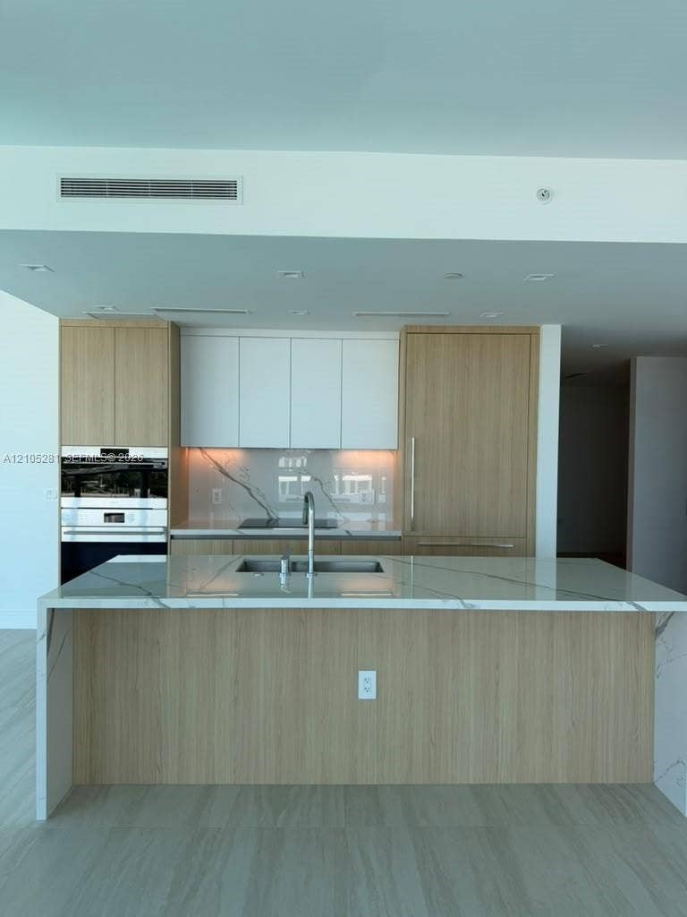 Property photo for 2411 Laguna Circle, #1606, North Miami, FL