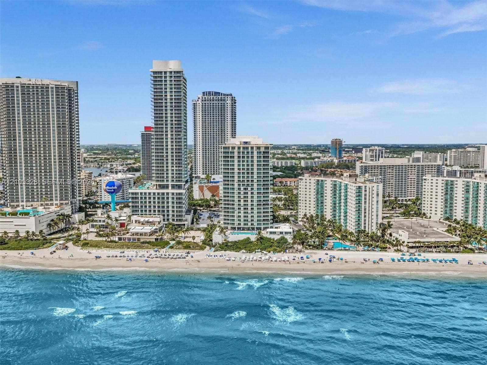 3951 S Ocean Drive, #1901, Hollywood, FL 33019 Apogee, a luxury beachfront condominium in Hollywood, offering resort-style amenities and direct beach access.