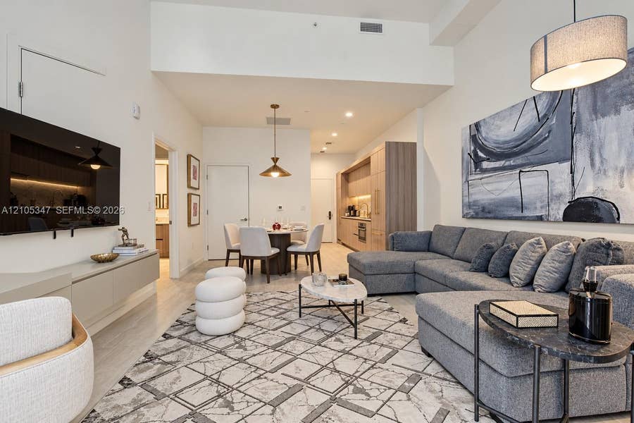 Property photo for 77 SE 5th Street, #1207, Miami, FL