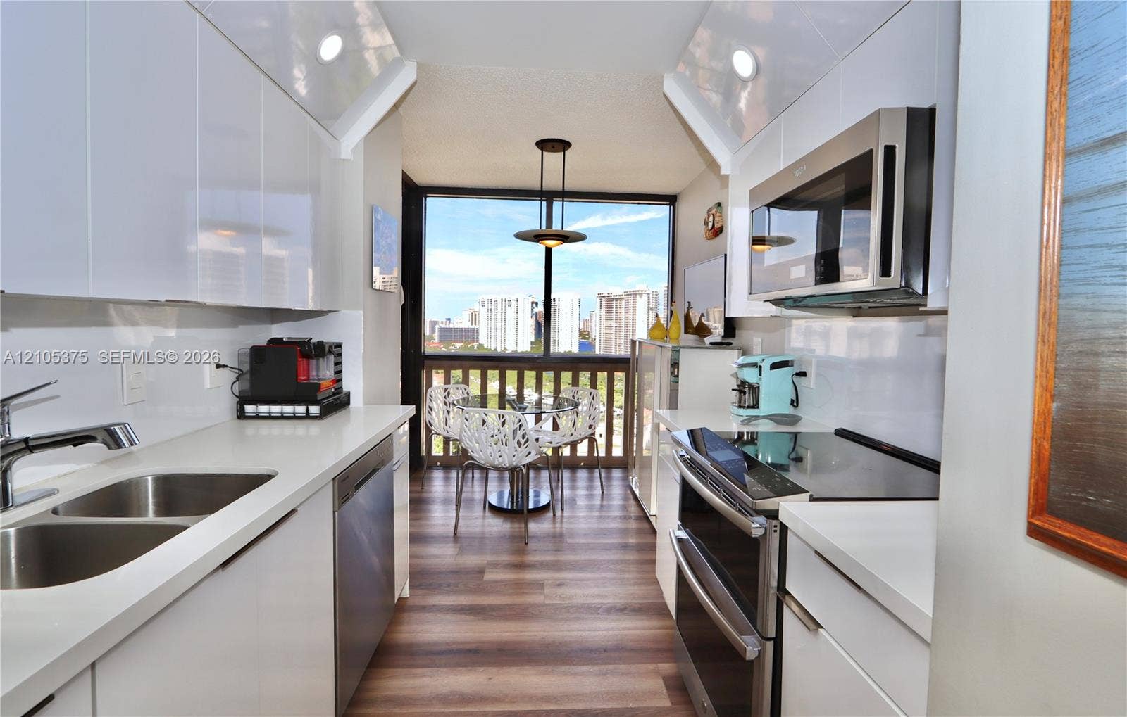 1000 Island Boulevard, #2005, Aventura, FL 33160 Photo 8