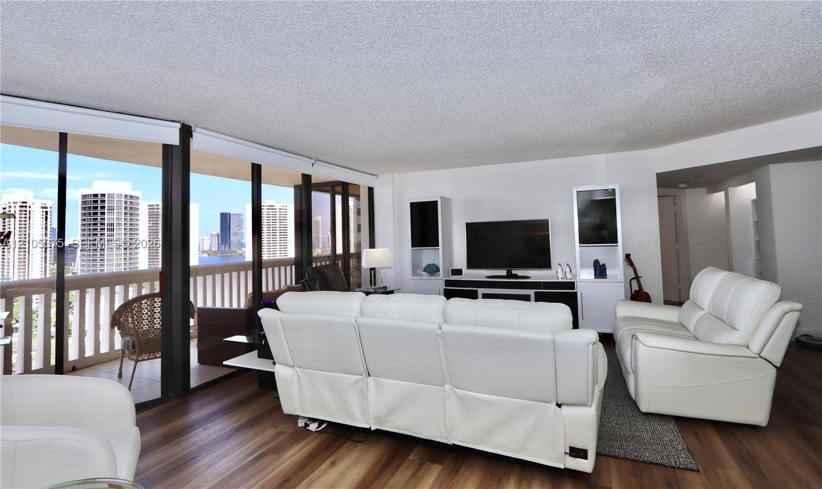 1000 Island Boulevard, #2005, Aventura, FL 33160 Photo 5