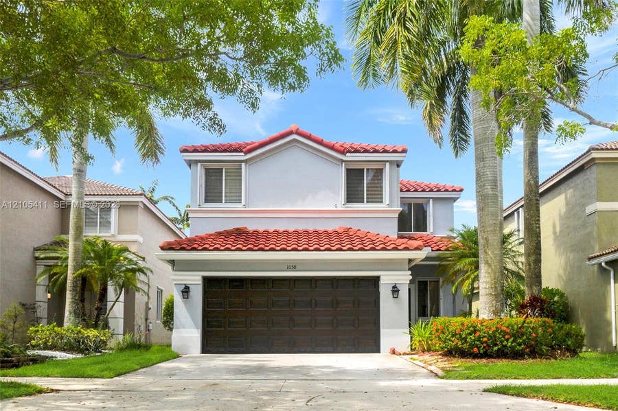 Property photo for 1058 Golden Cane Drive, Weston, FL
