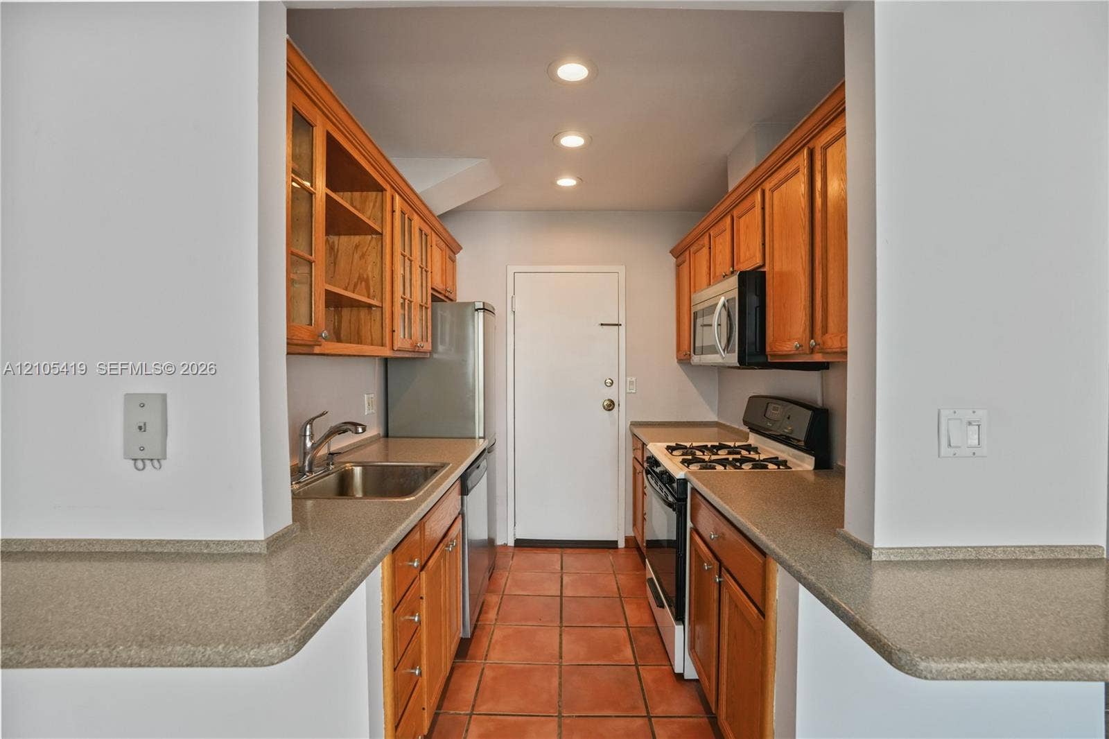 700 Biltmore Way, #711, Coral Gables, Coral Gables, FL 33134 Photo 5